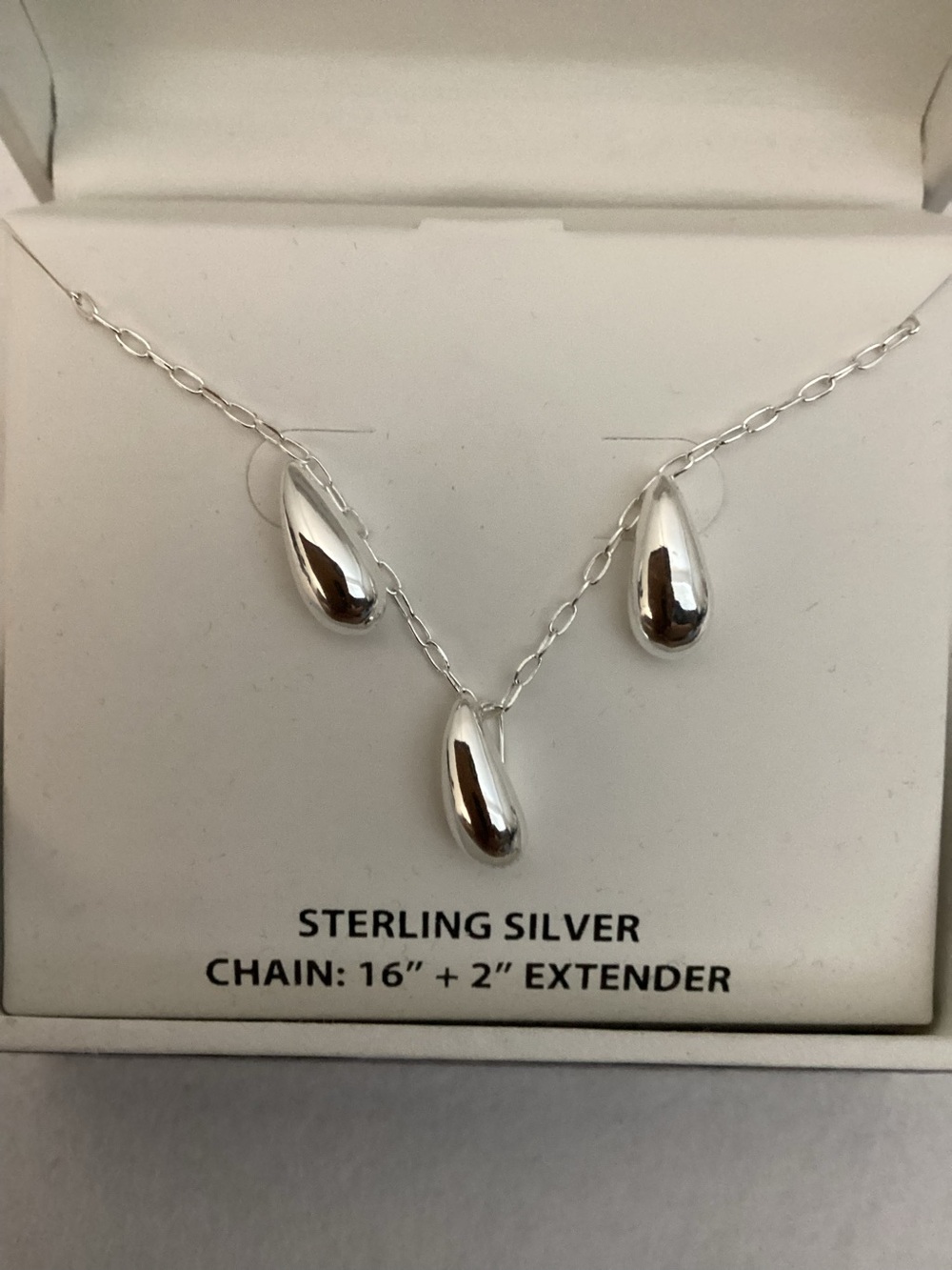 RH Macys Sterling Silver Teardrop Necklace and Earrings Set - Picture 5 of 8